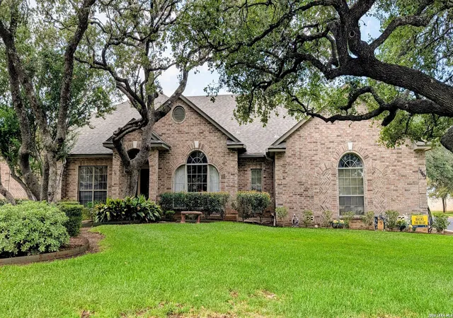 Photo 2 of Sale Pending at 13407 Heights Hall, San Antonio, TX 78230 | MLS# 1973334 | Listing updated on 2026-09-01