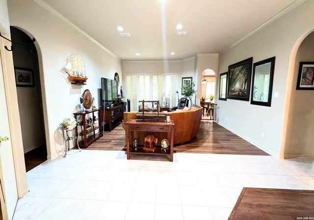 Homes for sale in San Antonio, TX | 13407 Heights Hall, San Antonio, TX 78230 | MLS# 1973334