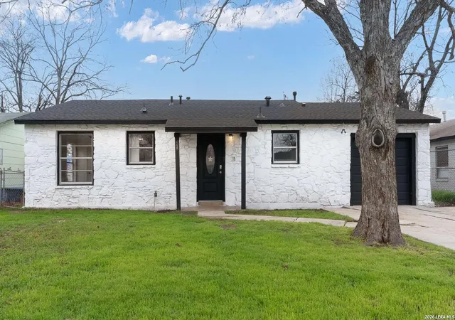 Single family home for sale at 158 Bayville Dr, San Antonio, TX 78226 | MLS# 1973366