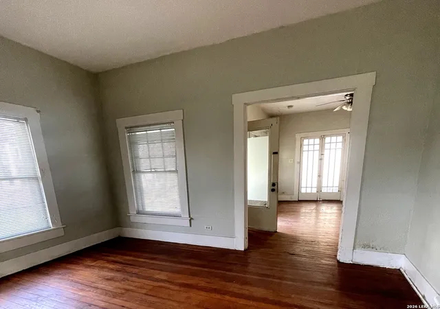 Homes for sale in San Antonio, TX | 210 Florida St, San Antonio, TX 78210 | MLS# 1973383