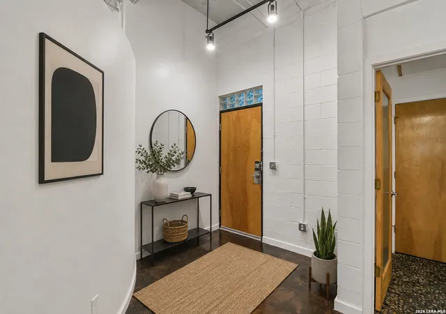 4th image of 1339 S Flores #203, San Antonio, TX 78204 | MLS# 1973384