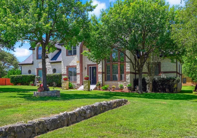 Photo 3 of Single family home for sale at 3861 Menger, San Antonio, TX 78259 | MLS# 1973391 | Listing updated on 2026-06-17