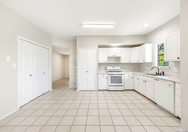5th image of 19959 Fm 306, Canyon Lake, TX 78133 | MLS# 1973394