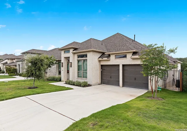 Photo 2 of Sale Pending at 24314 Downhill Lie, San Antonio, TX 78261 | MLS# 1973417 | Listing updated on 2026-08-20