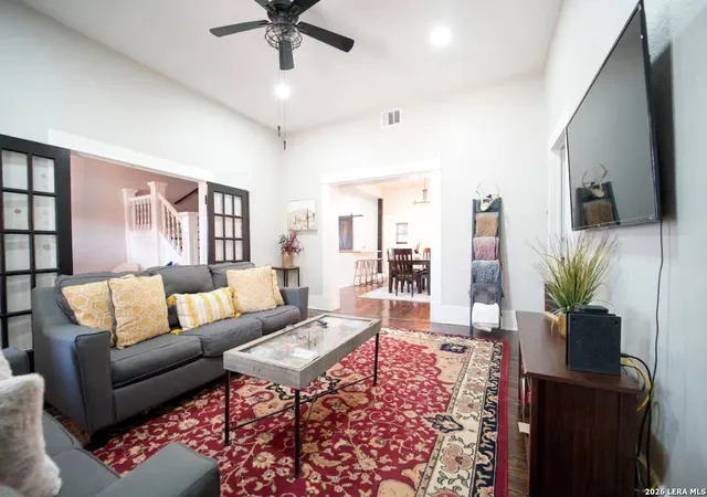 Photo 3 of Single family home for sale at 117 Yale, San Antonio, TX 78201 | MLS# 1973449 | Listing updated on 2026-09-25