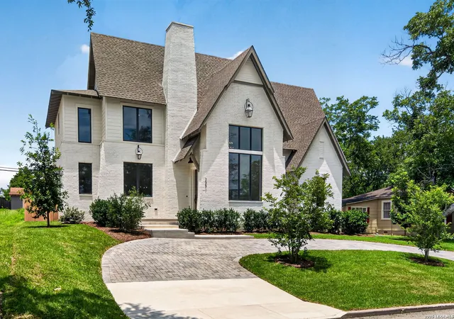 Homes for sale in Alamo Heights, TX | 255 Claywell Dr, Alamo Heights, TX 78209 | MLS# 1973461