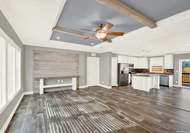 Photo 4 of Single family home for sale at 112 County Road 158, Floresville, TX 78114 | MLS# 1973477 | Listing updated on 2026-09-01