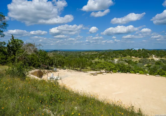 Photo 4 of Land for sale at Far Hls Rnch 152 Jungfrau Hill Rd, Comfort, TX 78013 | MLS# 1973480 | Listing updated on 2026-06-30