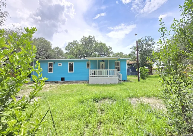 4th image of 188 Sundown Ln, Poteet, TX 78065 | MLS# 1973535