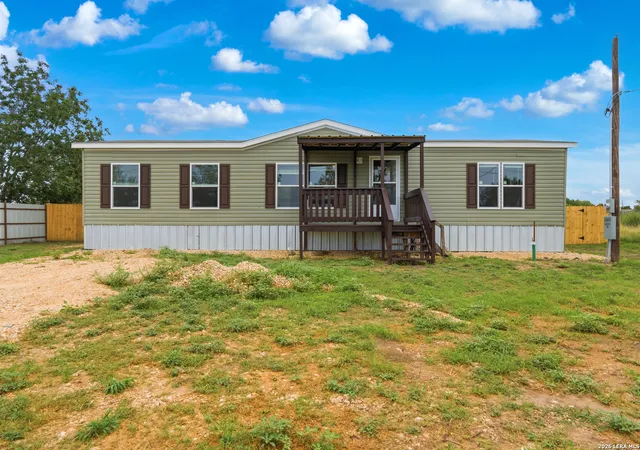 Photo 3 of Sale Pending at 11859 Jarratt Rd, Atascosa, TX 78002 | MLS# 1973543 | Listing updated on 2026-09-21