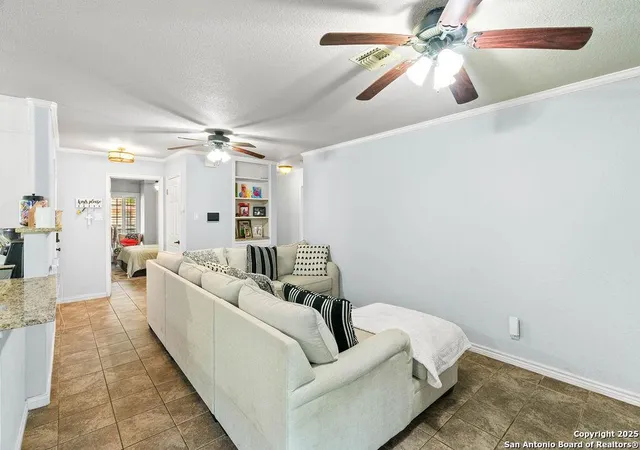 Homes for sale in Beeville, TX | 1404 Las Palmas, Beeville, TX 78102 | MLS# 1973550