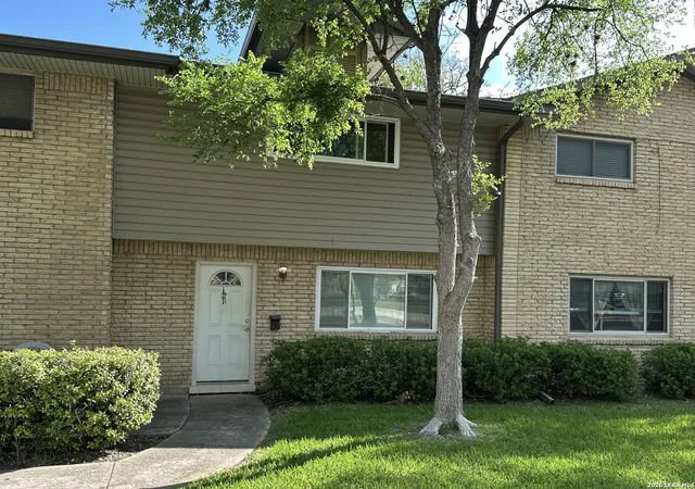 Homes for sale in San Antonio, TX | 121 W Silver Sands Dr #121, San Antonio, TX 78216 | MLS# 1973569