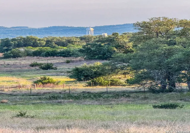 2nd image of 3513 N Us Hwy 281, Blanco, TX 78606 | MLS# 1973579
