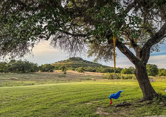 Photo 3 of Single family home for sale at 3513 N Us Hwy 281, Blanco, TX 78606 | MLS# 1973579 | Listing updated on 2026-06-18