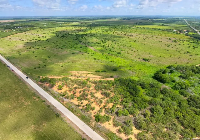 Homes for sale in Jourdanton, TX | Tbd County Road 302, Jourdanton, TX 78026 | MLS# 1973626