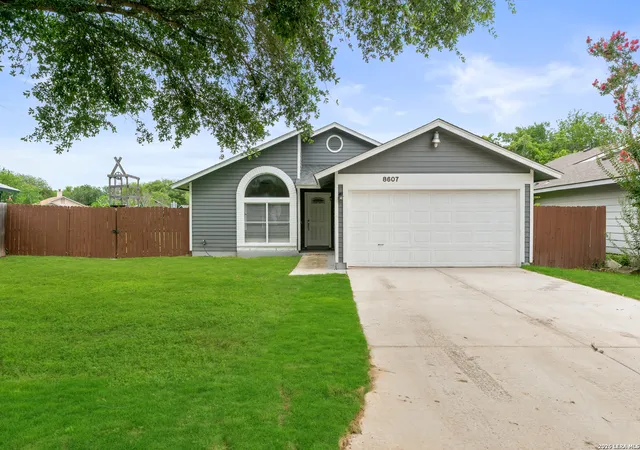 Photo 1 of Single family home for sale at 8607 Ridge Mile Dr, San Antonio, TX 78239 | MLS# 1973656 | Listing updated on 2026-09-09