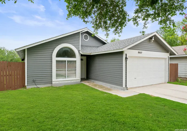 Photo 3 of Single family home for sale at 8607 Ridge Mile Dr, San Antonio, TX 78239 | MLS# 1973656 | Listing updated on 2026-09-09