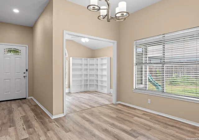 Photo 4 of Single family home for sale at 8607 Ridge Mile Dr, San Antonio, TX 78239 | MLS# 1973656 | Listing updated on 2026-09-09