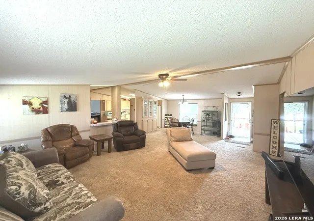 Photo 4 of Single family home for sale at 167 Ranch Country Dr, La Vernia, TX 78121 | MLS# 1973683 | Listing updated on 2026-07-28