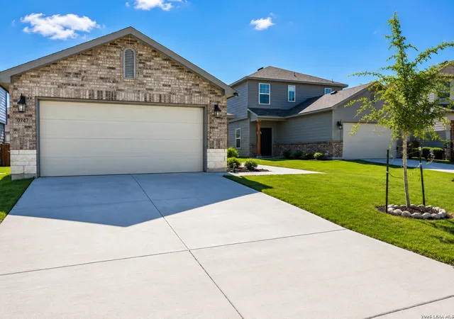 Photo 2 of Single family home for sale at 5911 Macdona Rdg, San Antonio, TX 78252 | MLS# 1973692 | Listing updated on 2026-09-15