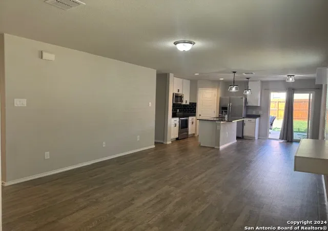 Photo 3 of Single family home for sale at 5911 Macdona Rdg, San Antonio, TX 78252 | MLS# 1973692 | Listing updated on 2026-09-15