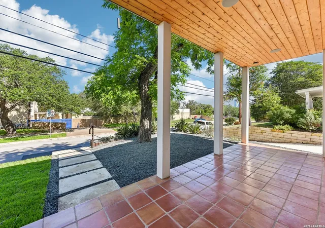 4th image of 1915 Brackenridge St, Austin, TX 78704 | MLS# 1973706