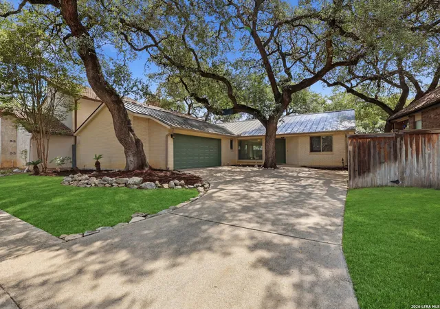 Photo 1 of Sale Pending at 32 Donore, San Antonio, TX 78229 | MLS# 1973717 | Listing updated on 2026-08-31
