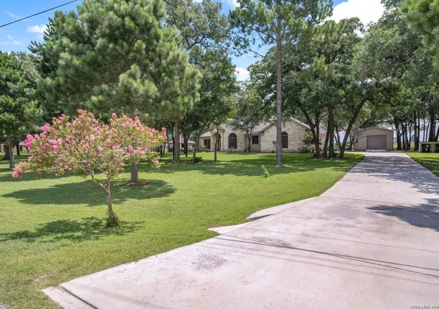 Single family home for sale at 351 Rosewood Dr, La Vernia, TX 78121 | MLS# 1973718 | Listing updated on 2026-10-05