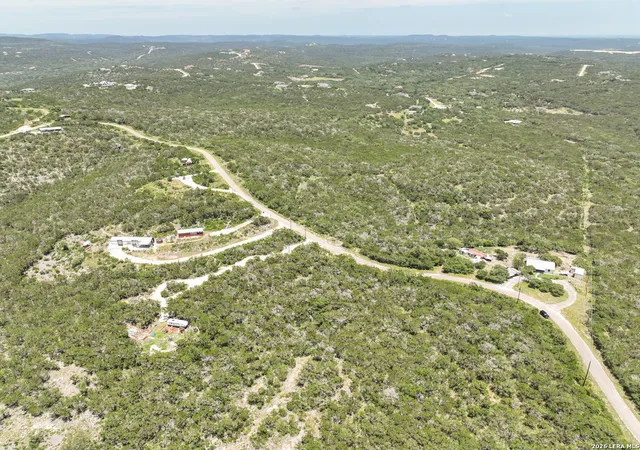 Photo 4 of House for sale at 1130 County Road 270, Mico, TX 78056 | MLS# 1973745 | Listing updated on 2026-08-14