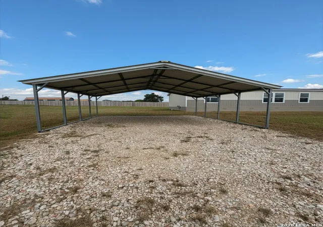 4th image of 4214 Woodrow Center Rd, Kingsbury, TX 78638 | MLS# 1973748