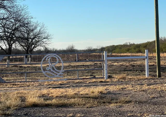 4th image of 0000 Silver Bridge Rd, Quemado, TX 78877 | MLS# 1979154