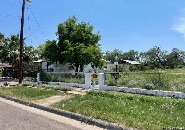 1st image of 965 Ave D, Eagle Pass, TX 78852 | MLS# 1979173
