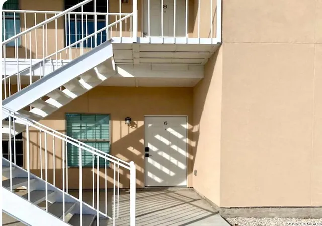 Photo 2 of Condo for sale at 391 Riverside Dr Unit #6 #6, Eagle Pass, TX 78852 | MLS# 1979481 | Listing updated on 2026-07-27