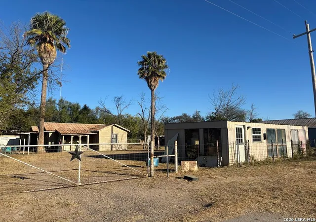 Photo 3 of Single family home for sale at 20214 N Us Hwy 277, Quemado, TX 78877 | MLS# 1980722 | Listing updated on 2026-08-15