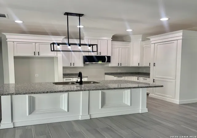 Photo 2 of Single family home for sale at 261 Dub Dr, Eagle Pass, TX 78852 | MLS# 1981032 | Listing updated on 2026-08-02