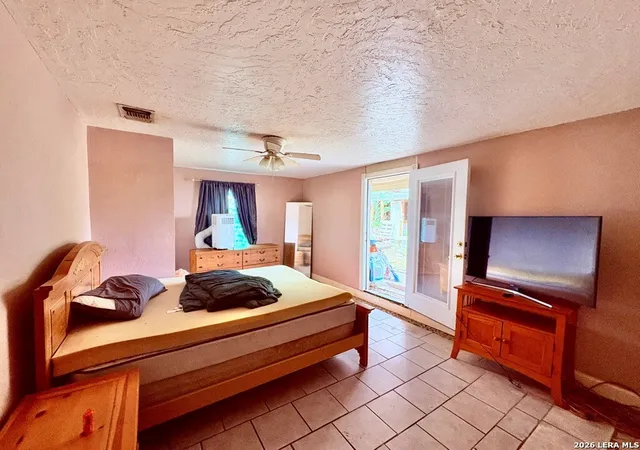 5th image of 3233 Yucca Loop, Eagle Pass, TX 78852 | MLS# 1981234