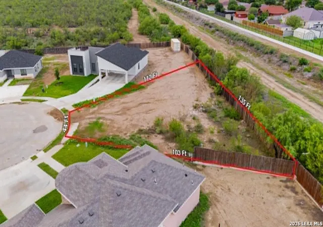 Photo 3 of Sale Pending at 2881 Garden View Dr, Eagle Pass, TX 78852 | MLS# 1981269 | Listing updated on 2026-08-13