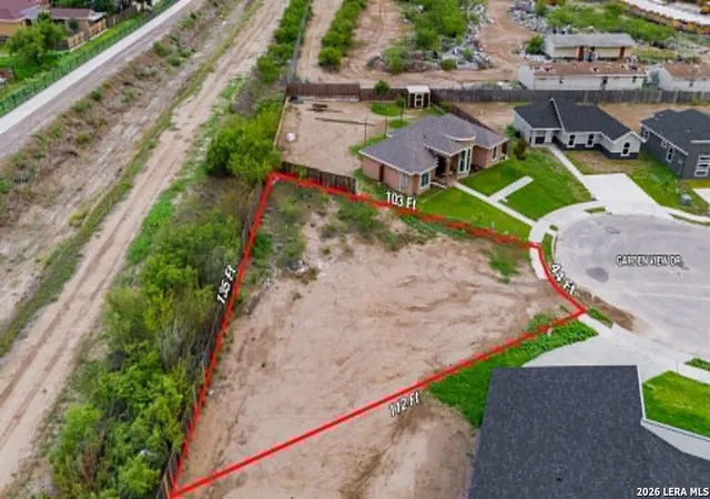 Photo 4 of Sale Pending at 2881 Garden View Dr, Eagle Pass, TX 78852 | MLS# 1981269 | Listing updated on 2026-08-13