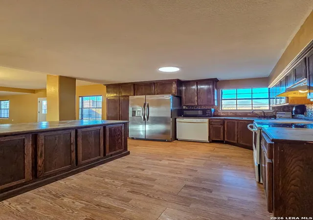 Photo 3 of Single family home for sale at 2101 Pershing Cir, Eagle Pass, TX 78852 | MLS# 1981285 | Listing updated on 2026-08-03