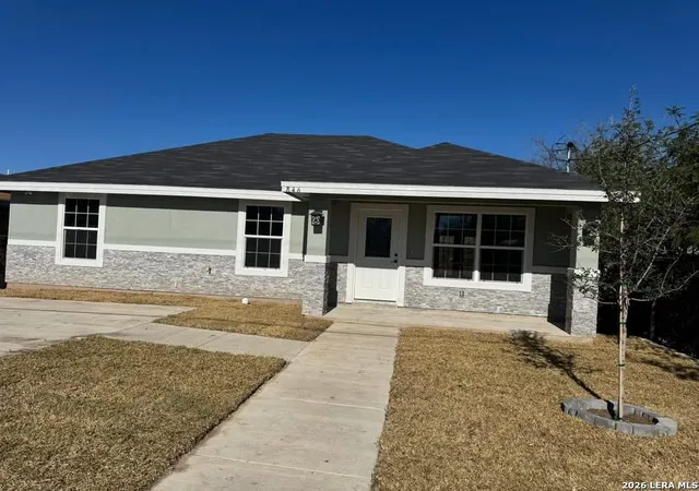 Photo 1 of Single family home for sale at 846 Calle Frente #N/A, Eagle Pass, TX 78852 | MLS# 1981353 | Listing updated on 2026-07-21