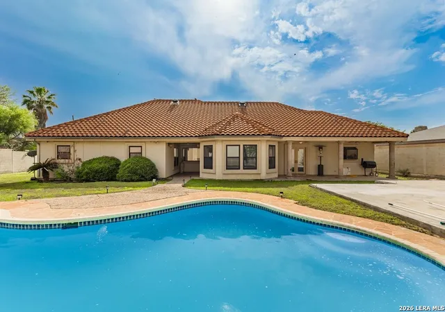 Photo 3 of Single family home for sale at 2298 San Juan Dr #N/A, Eagle Pass, TX 78852 | MLS# 1981404 | Listing updated on 2026-08-25