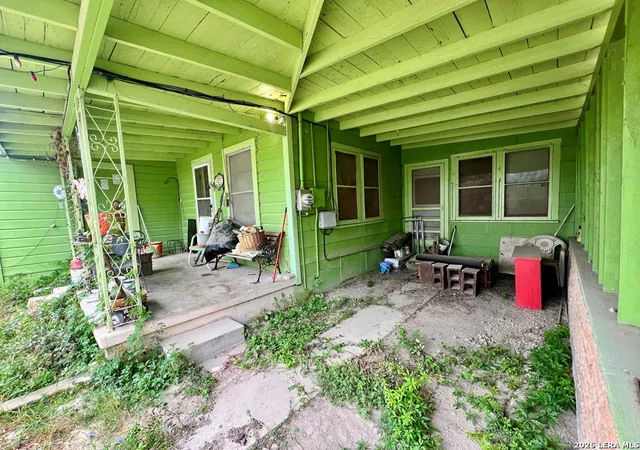 Photo 4 of Single family home for sale at 503 503 W Morin, Del Rio, TX 78840 | MLS# 1981528 | Listing updated on 2026-09-13