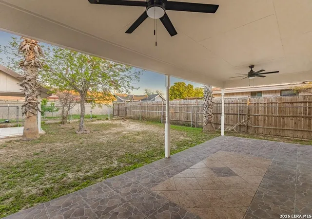 4th image of 1661 Paseo Encinal Dr #N/A, Eagle Pass, TX 78852 | MLS# 1981562