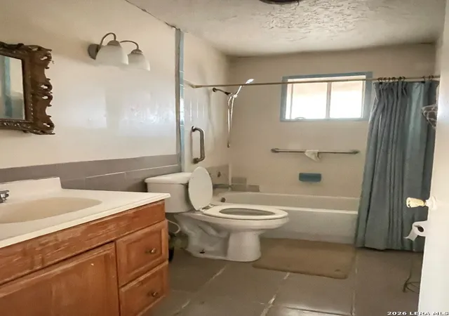 3rd image of 90 County Road 251, Eagle Pass, TX 78852 | MLS# 1981601