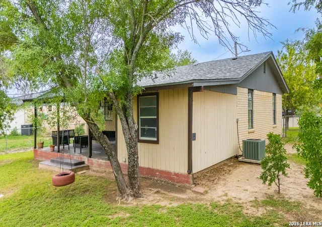 Photo 3 of Single family home for sale at 1010 Larisa Circle, Eagle Pass, TX 78852 | MLS# 1981685 | Listing updated on 2026-09-14