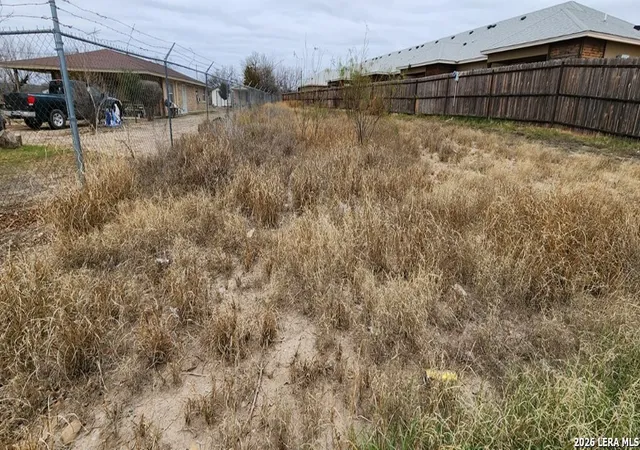 Photo 3 of Land for sale at 186 Quail Valley Dr, Eagle Pass, TX 78852 | MLS# 1982028 | Listing updated on 2026-08-31