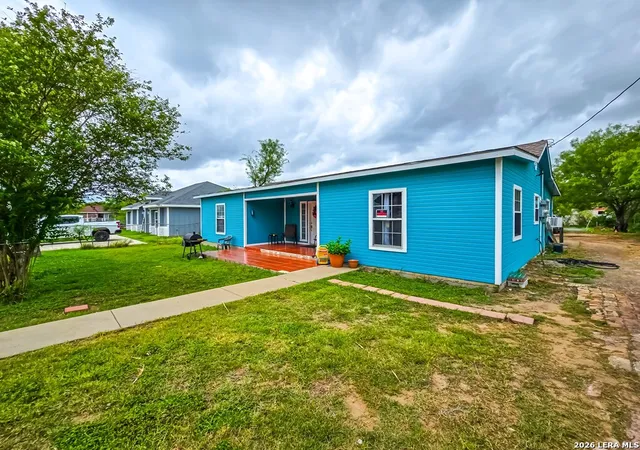 Photo 2 of Single family home for sale at 3879 Cross Creek Dr #N/A, Eagle Pass, TX 78852 | MLS# 1983558 | Listing updated on 2026-07-31