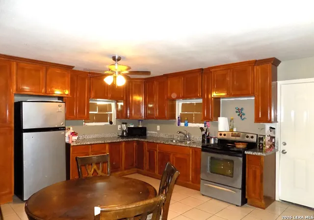 Photo 4 of Single family home for sale at 220 Calle Escuela, El Indio, TX 78860 | MLS# 1983570 | Listing updated on 2026-08-10