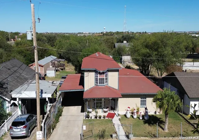 Photo 1 of Single family home for sale at 759 Calle Cedro, Eagle Pass, TX 78852 | MLS# 1984951 | Listing updated on 2026-08-31