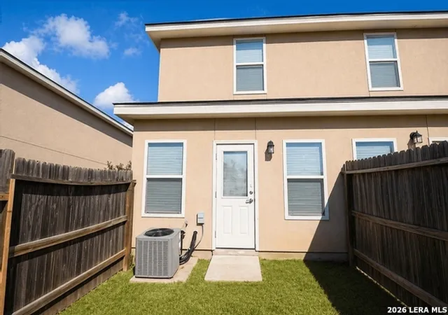 9th image of 10719 Mathom Lndg, Universal City, TX 78148 | MLS# 1990045